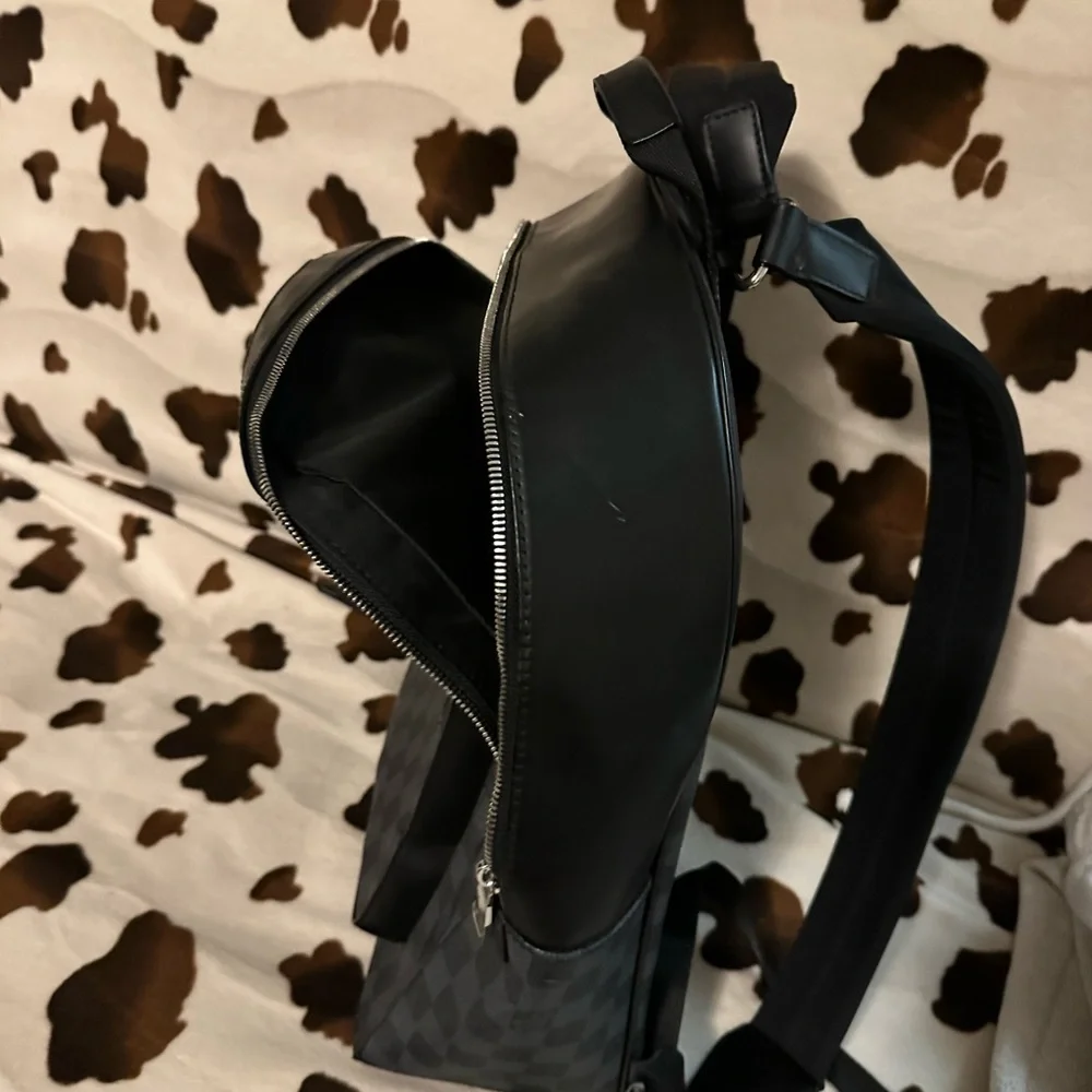 Louis Vuitton Authentic Damier Graphite Josh Backpack - Picture 7 of 8